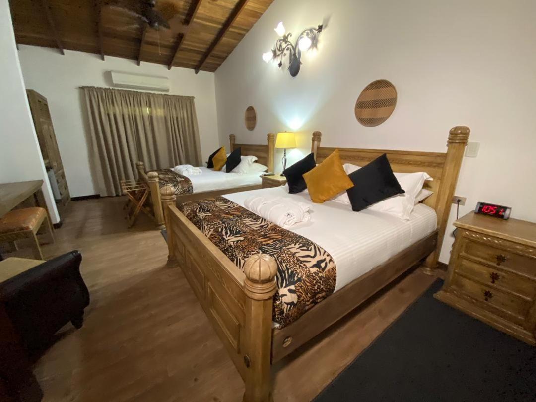 Ara Meru Lodge Canaima Ngoại thất bức ảnh
