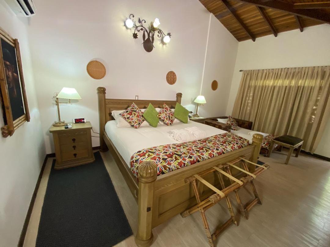 Ara Meru Lodge Canaima Ngoại thất bức ảnh
