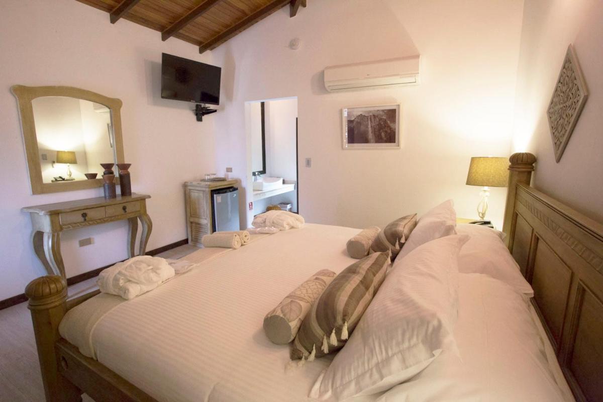 Ara Meru Lodge Canaima Ngoại thất bức ảnh